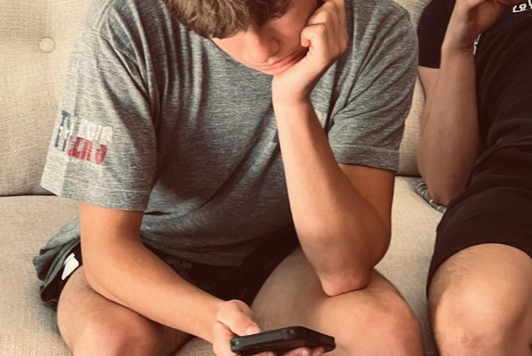 Verhaltensstörungen bei Kindern und Jugendlichen Verhaltensstörungen äußern sich durch auffälliges, impulsives und aggressives Verhalten